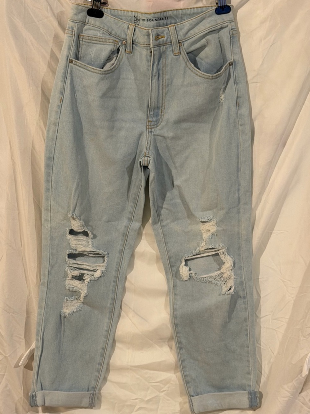 No Boundaries Light Wash Distressed Straight Leg Jeans